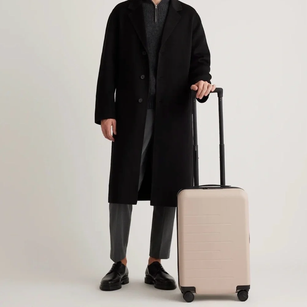 Quince Small Carryon Suitcase in Tan (no bundles)
